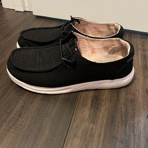 Reef Cushion Coast Slip-on Black Womens 8.5